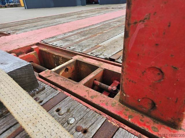 Semirremolque con plataforma de trabajo ES-GE 4 Achs hyfr. zwangsgelenkte Plattform, 38.580 mm
