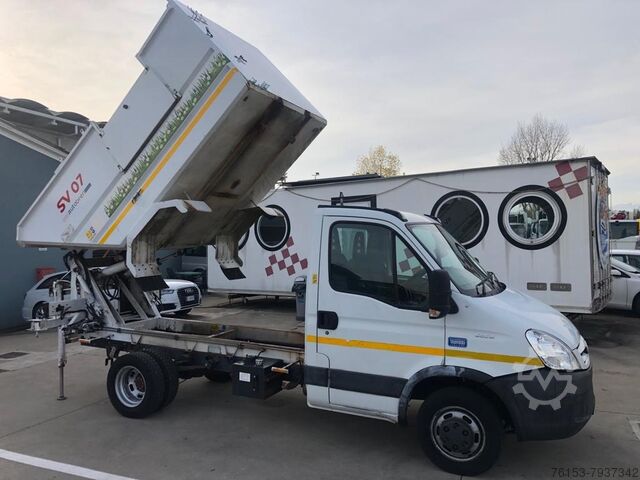Vuilniswagen Iveco 50C15 DAILY GUIDA DX VASCA RIBALTABILE PER RIFIUTI