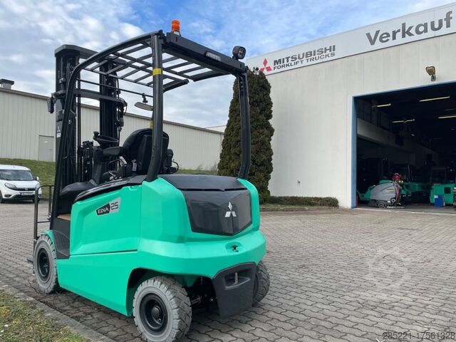 Electric 4-wheel forklift Mitsubishi FB25N