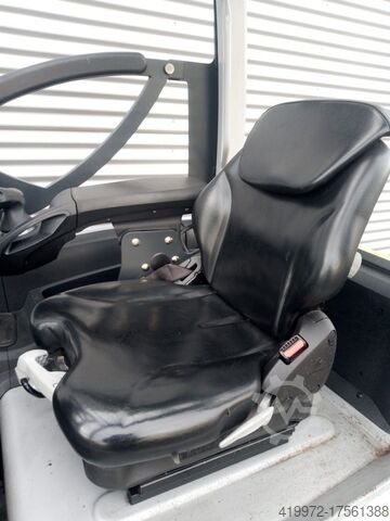 Empilhador eléctrico de 4 rodas Still RX20-20PL