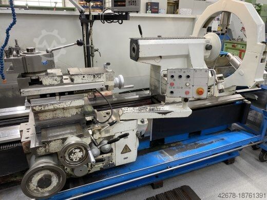 Centrale draaibank POREBA TRP 110 / 2000