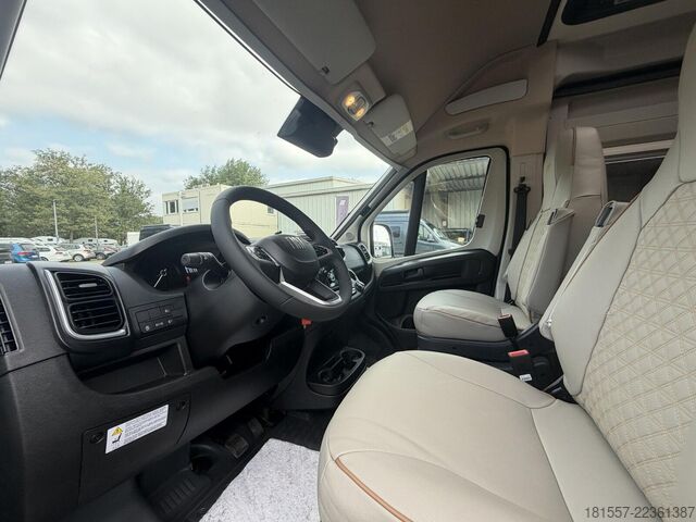 Camper van BÜRSTNER B66 C 600 Schlafdach / Automatik