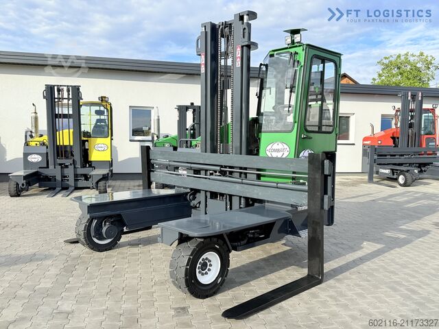 Vierwegvorkheftruck Combilift C5000XL / DIESEL / WIDE FORK POSITIONER