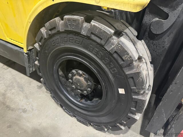 Carretilla elevadora de 4 ruedas Hyster H 5.5 XM // Full cabin // Only 6089 hour