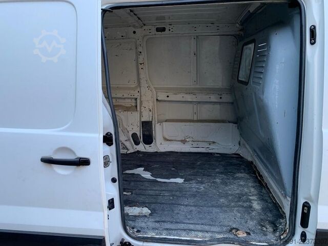 Fourgon surélevé Peugeot Expert Van L2 / Passo Lungo