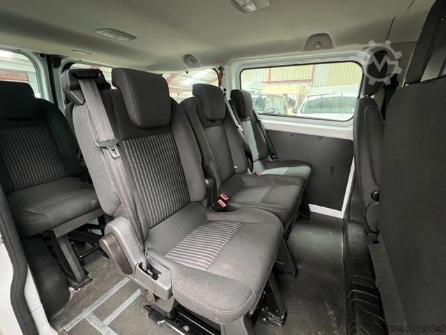 Minibus FORD Transit Custom 2.0 TdCi L1H1 9Sitze Motor Defect
