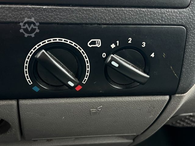 Minibus VOLKSWAGEN T5 Kombi 1.9 Tdi Lang 9 Sitze Klima Schiebetür