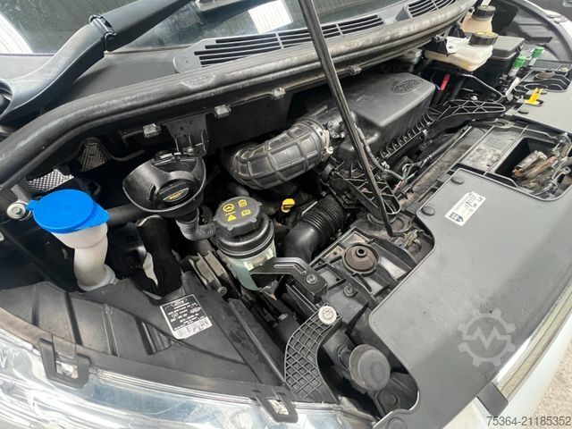 Minibus FORD Transit Custom 2.0 TdCi L1H1 9Sitze Motor Defect