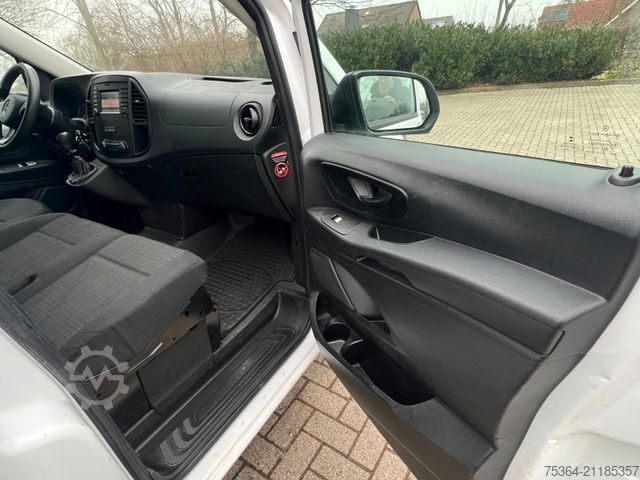 Minibus MERCEDES-BENZ Vito 111 Cdi BlueTEC 9 Sitze Klima Navi Tempomat