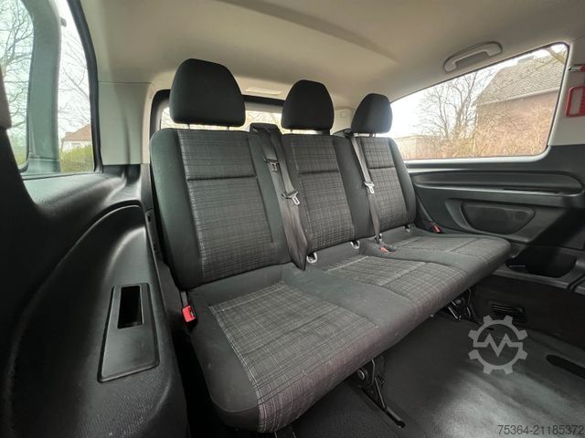 Minibus MERCEDES-BENZ Vito 111 Cdi BlueTEC 9 Sitze Klima Navi Tempomat