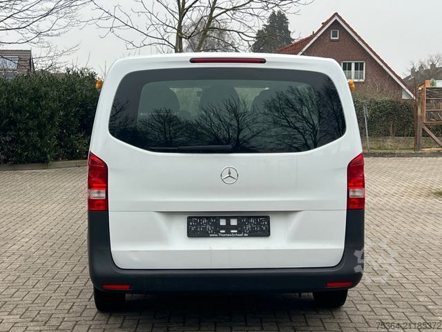 Minibus MERCEDES-BENZ Vito 111 Cdi BlueTEC 9 Sitze Klima Navi Tempomat