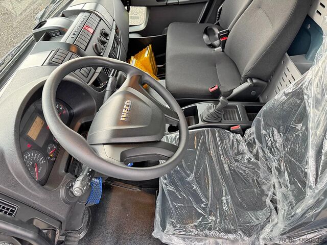 Chassis met cabine Iveco EuroCargo 180 E28-4185 Chassis Cabin (32 units)