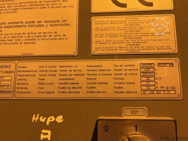 Vijfassig bewerkingscentrum CHIRON MILL 800