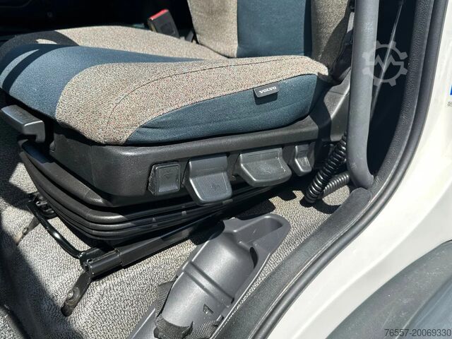 Bőrönd Volvo FL 210.12 EURO6