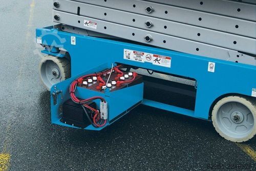 Schaarhoogwerker Genie GS 2032