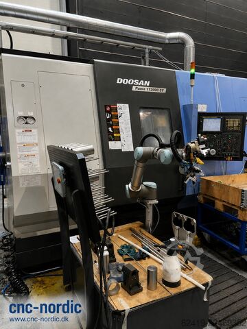 CNC dreje- og fræsecenter Doosan Puma TT 2000 SY