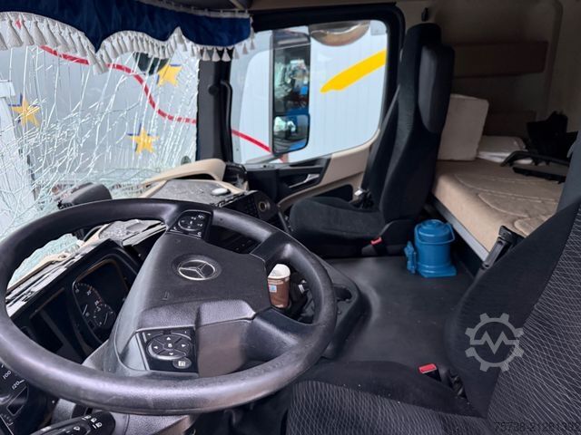 Swap body truck MERCEDES-BENZ Actros 1833 BDF/StreamSpace/Klima/LBW/UNFALL