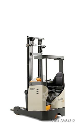 Reach Truck Crown ESR1040 - 1.4 TT7950