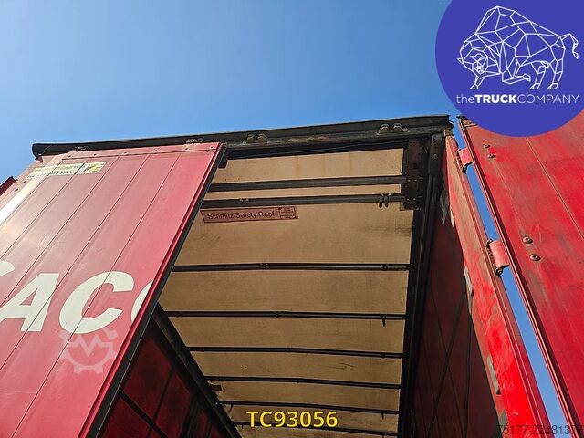 Sliding tarpaulins Schmitz Cargobull 