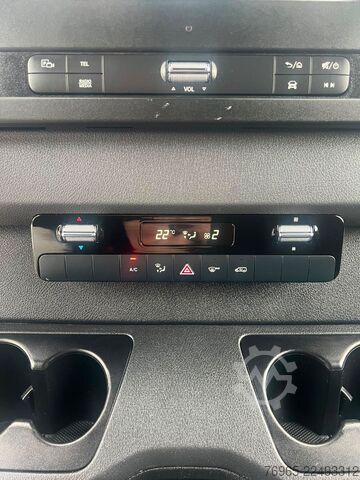 Magas tetős furgon MERCEDES-BENZ Sprinter 215 9G-TR HOCH+LANG KLIMA 3-SITZ KAMERA