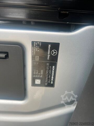 Magas tetős furgon MERCEDES-BENZ Sprinter 215 9G-TR HOCH+LANG KLIMA 3-SITZ KAMERA