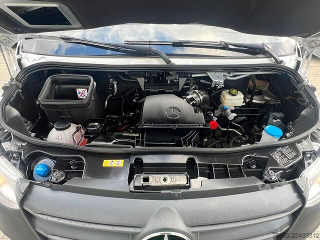 Magas tetős furgon MERCEDES-BENZ Sprinter 215 9G-TR HOCH+LANG KLIMA 3-SITZ KAMERA