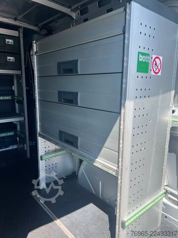 Dobozos furgon MERCEDES-BENZ Sprinter 314 AUTOMATIK NAVI DISTRONIC KAMERA LED