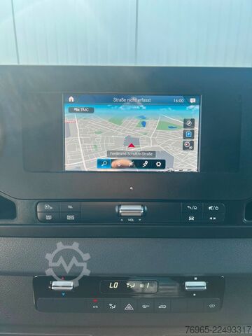 Dobozos furgon MERCEDES-BENZ Sprinter 314 AUTOMATIK NAVI DISTRONIC KAMERA LED