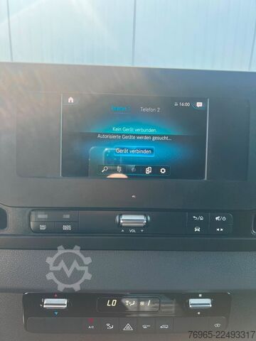 Dobozos furgon MERCEDES-BENZ Sprinter 314 AUTOMATIK NAVI DISTRONIC KAMERA LED