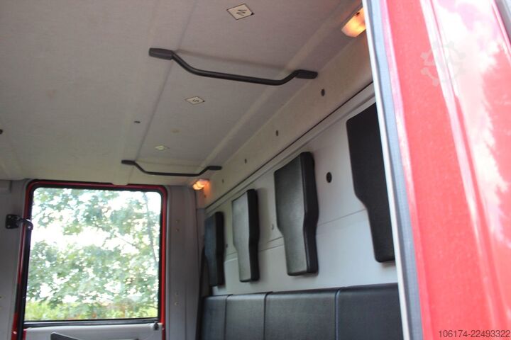 Speciallastbil IVECO 95 E 18 4x4 Single Bereift  Feuerwehr LF 8/6