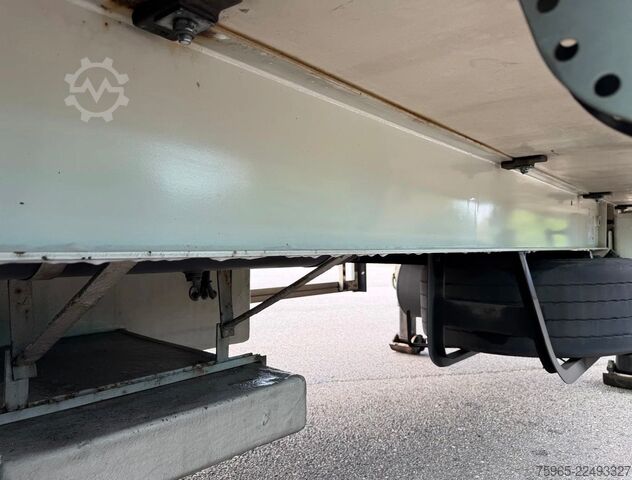 Køletrailer Burg O-3-42 VAN BEURDEN AIR CARGO ROLLERBEDS TAI