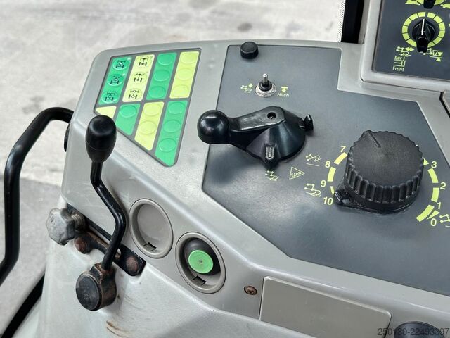 Tractor FENDT Farmer 309 LSA 4x4 Schlepper zapfwelle Hydraulik