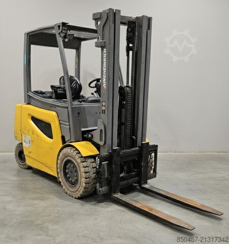 Elektromos – 4 kerék Jungheinrich EFG 535k 3.5t/ 5m/ 2424mh/ 4v