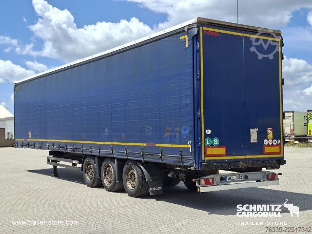 Nyitott ponyvás félpótkocsi Kögel Curtainsider Mega