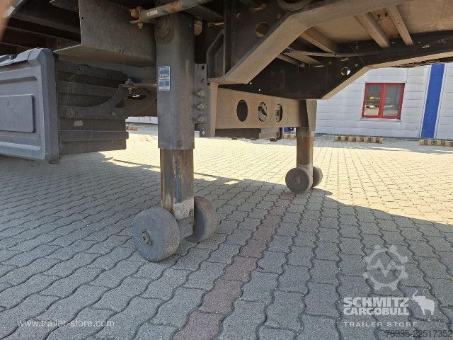 Naczepa otwarta z plandeką Kögel Curtainsider Mega