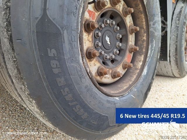 Semiremorcă deschisă cu prelată Schmitz Cargobull Curtainsider Mega