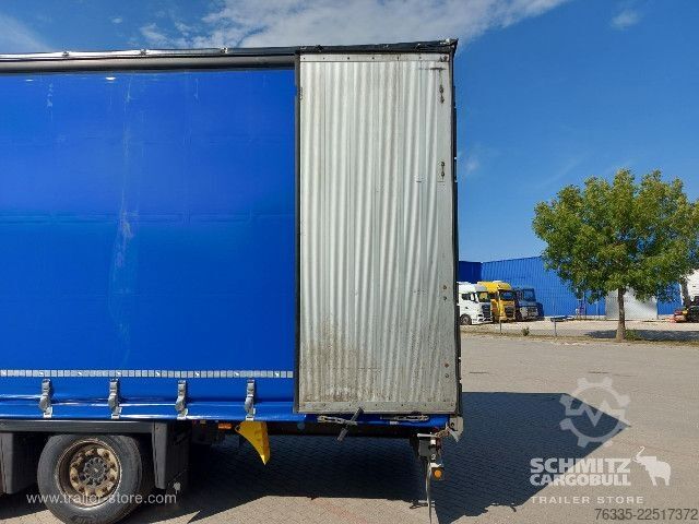 Otvorena poluprikolica sa ceradom Schmitz Cargobull Curtainsider Mega