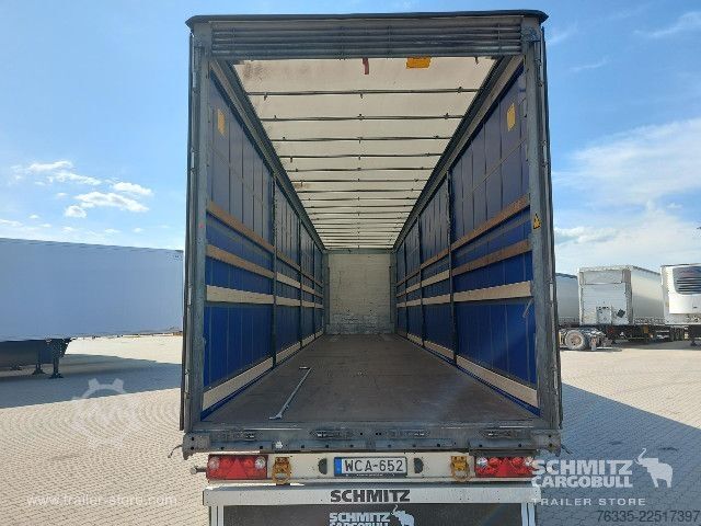 Semiremorcă deschisă cu prelată Schmitz Cargobull Curtainsider Mega