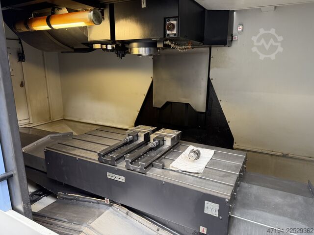 Centru vertical de prelucrare DOOSAN DNM 500