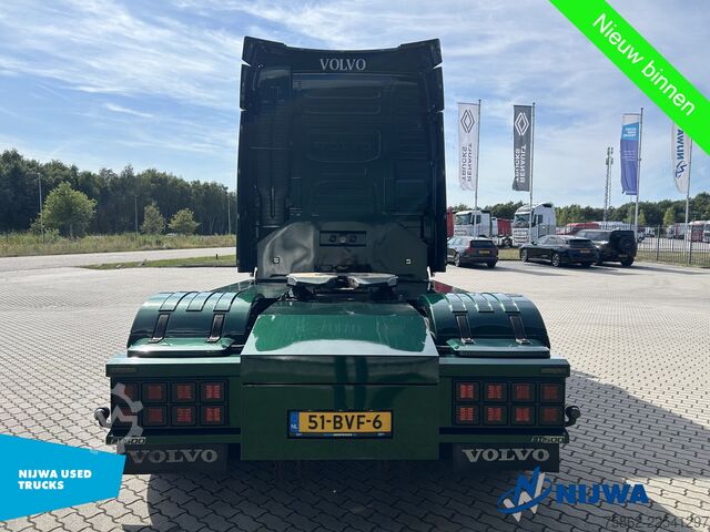Standard-SZM Volvo FH 500 TC 4x2 Showtruck + I-Park