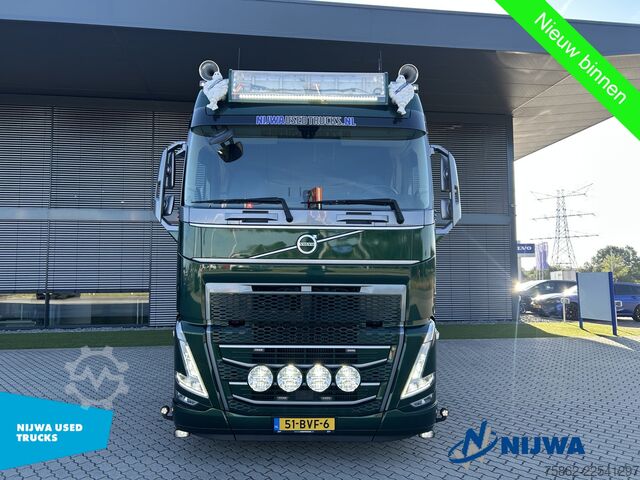 Standard-SZM Volvo FH 500 TC 4x2 Showtruck + I-Park
