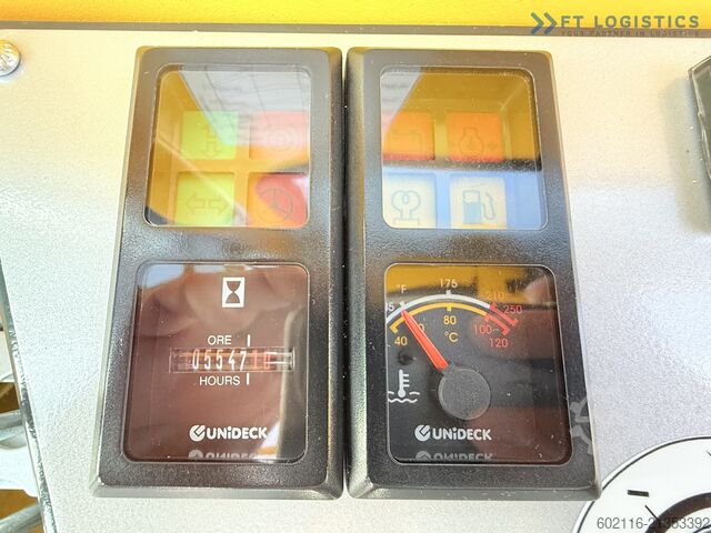 τετραπλής κατεύθυνσης περονοφόρο όχημα Combilift C5000XL GAS TRIPLEX 6000 EXTENDABLE FORK