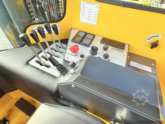 τετραπλής κατεύθυνσης περονοφόρο όχημα Combilift C5000XL GAS TRIPLEX 6000 EXTENDABLE FORK