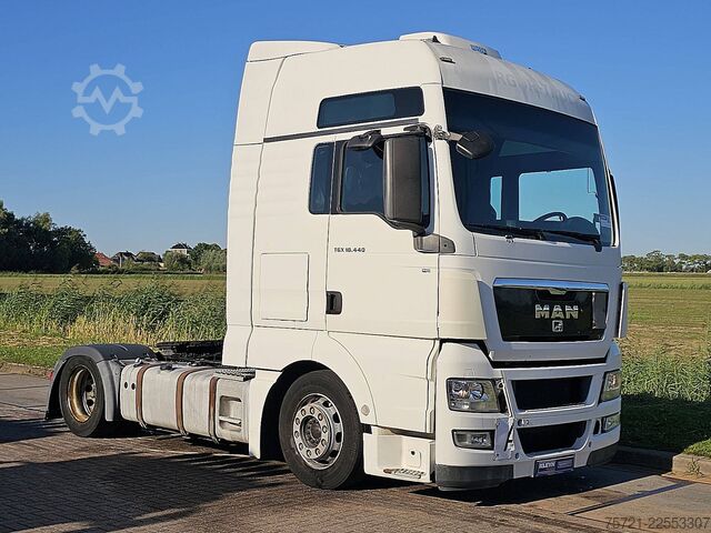 Standard-SZM MAN 18.440 TGX