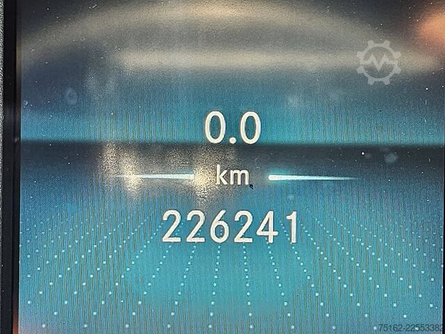 Bestelauto MERCEDES-BENZ SPRINTER 519 L3H2 Dubbellucht LED