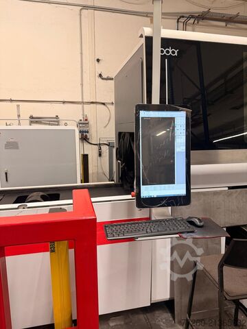 Rohrlaserschneidmaschine Bodor T230