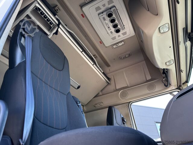 Standard-SZM DAF XF 450 FT SSC / 873 dkm / Tacho V2 / 2 Tanks / ...