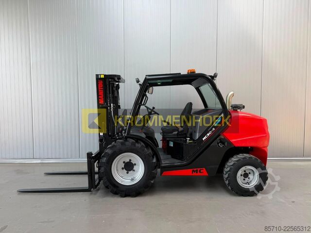 Wózek widłowy terenowy Manitou MC 30-4 ST5