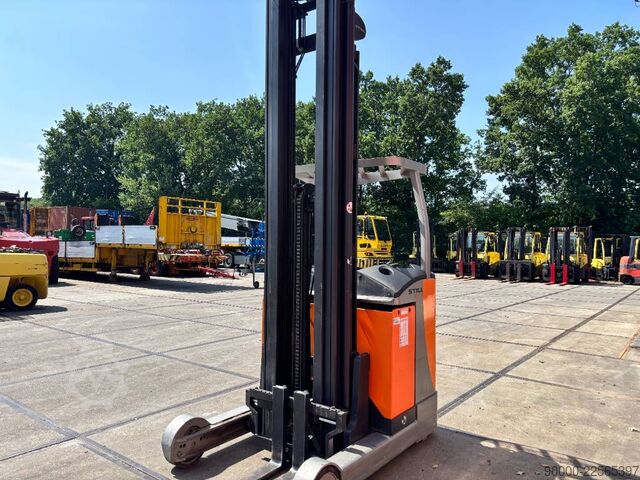 Reach truck Still FMX 17 8.8 meter 1700 kg Reachtruck