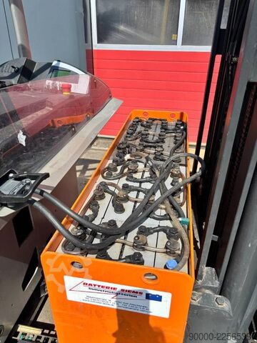 Reach truck Still FMX 17 8.8 meter 1700 kg Reachtruck